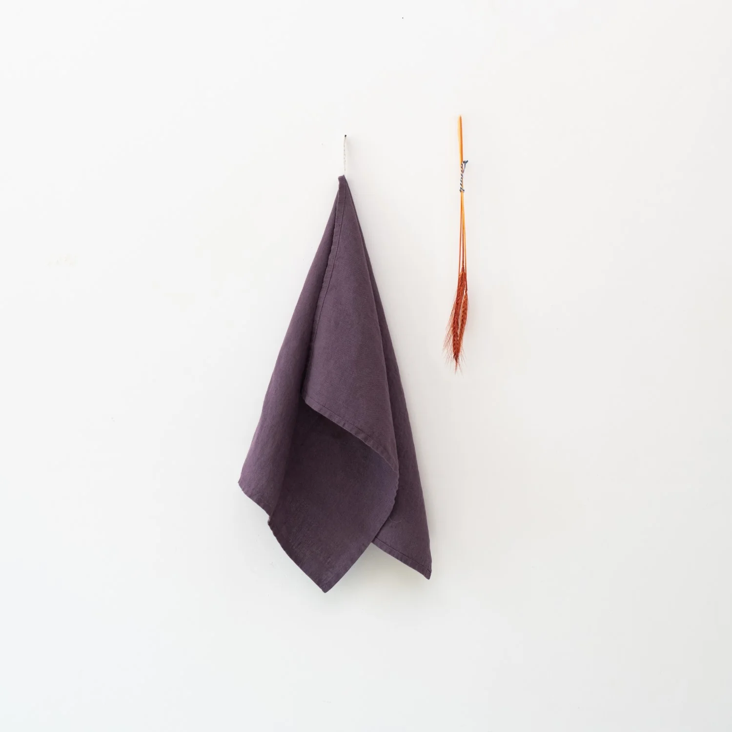 Linen Tales - linnen theedoek - montana grape - 45 x 65 cm