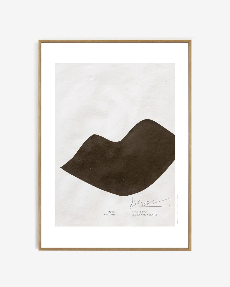 My Deer Art Shop - art print Bisous - ingelijst - zwart - 40 x 50 cm